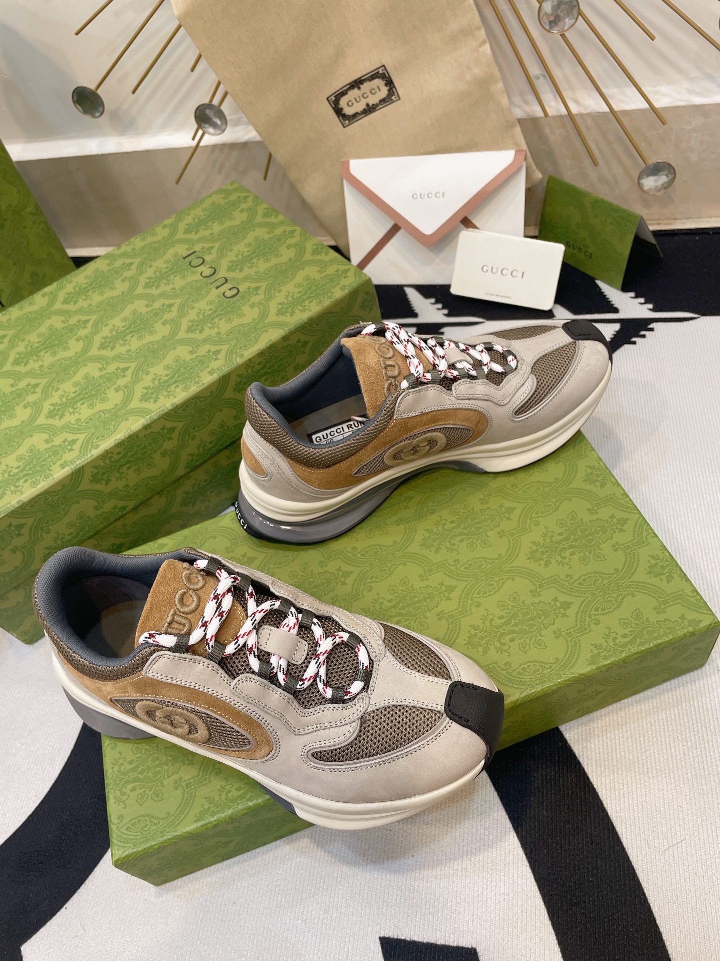GUCCI sneakers 140
