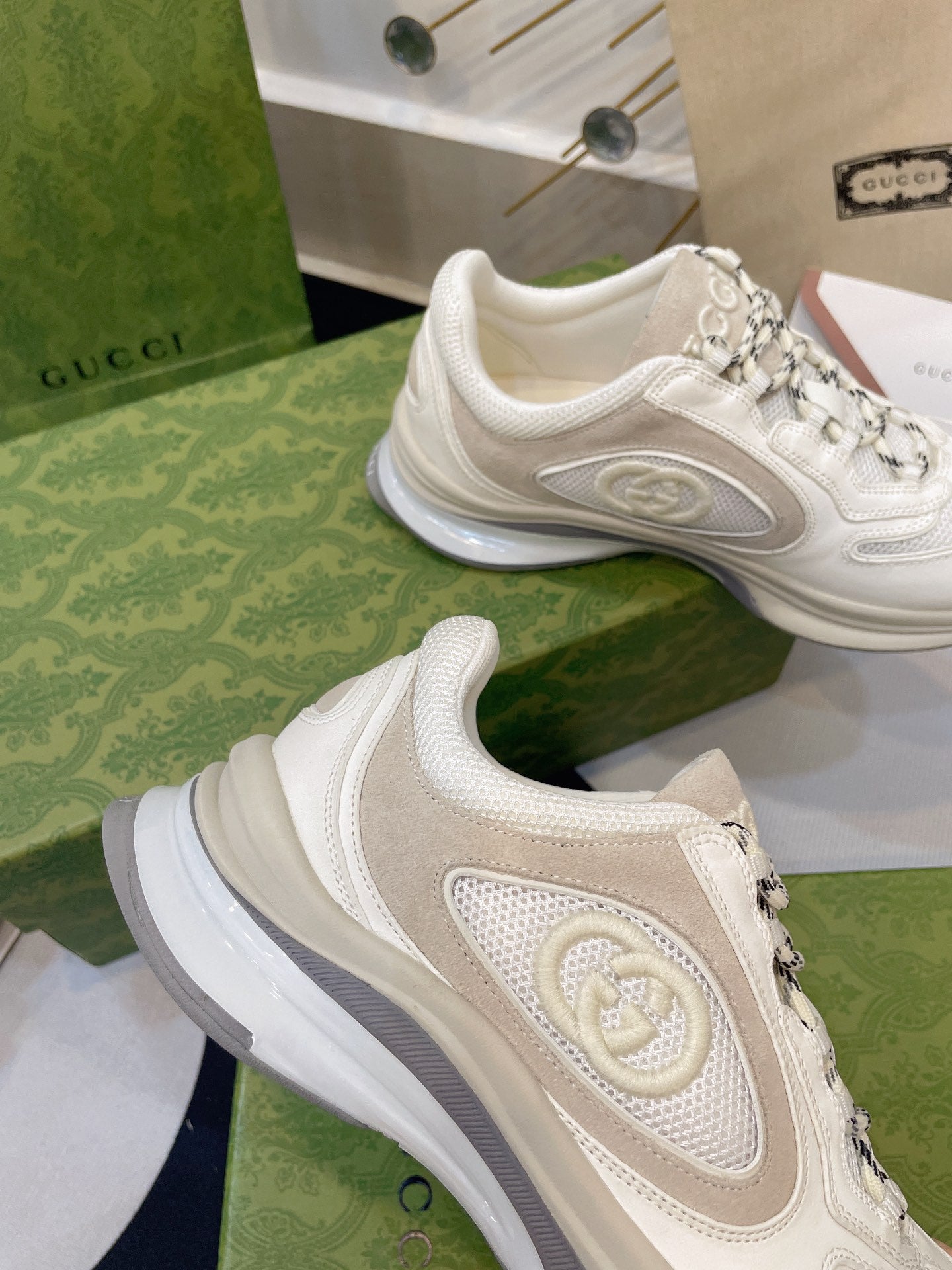 GUCCI sneakers 141