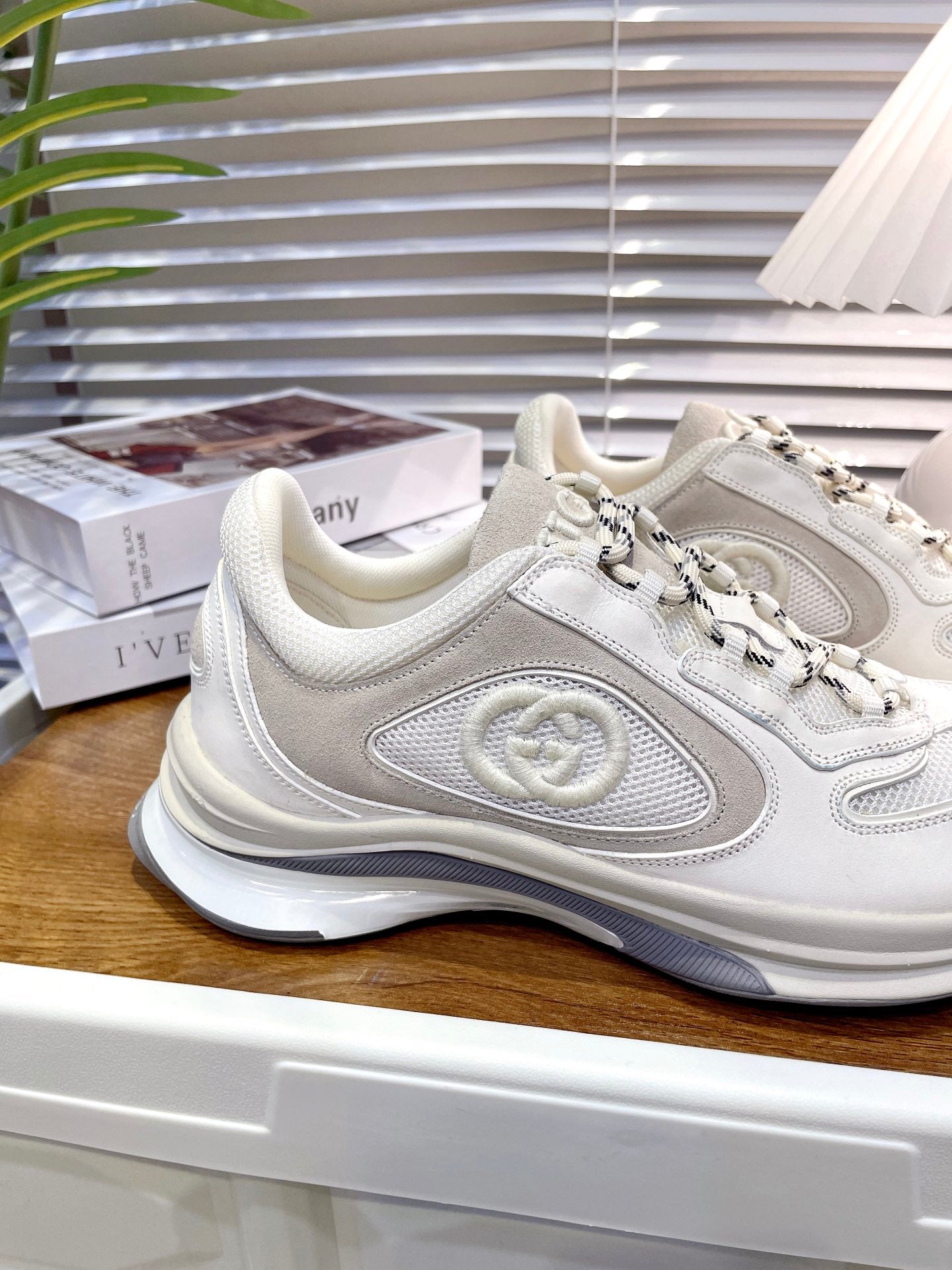 GUCCI sneakers 144