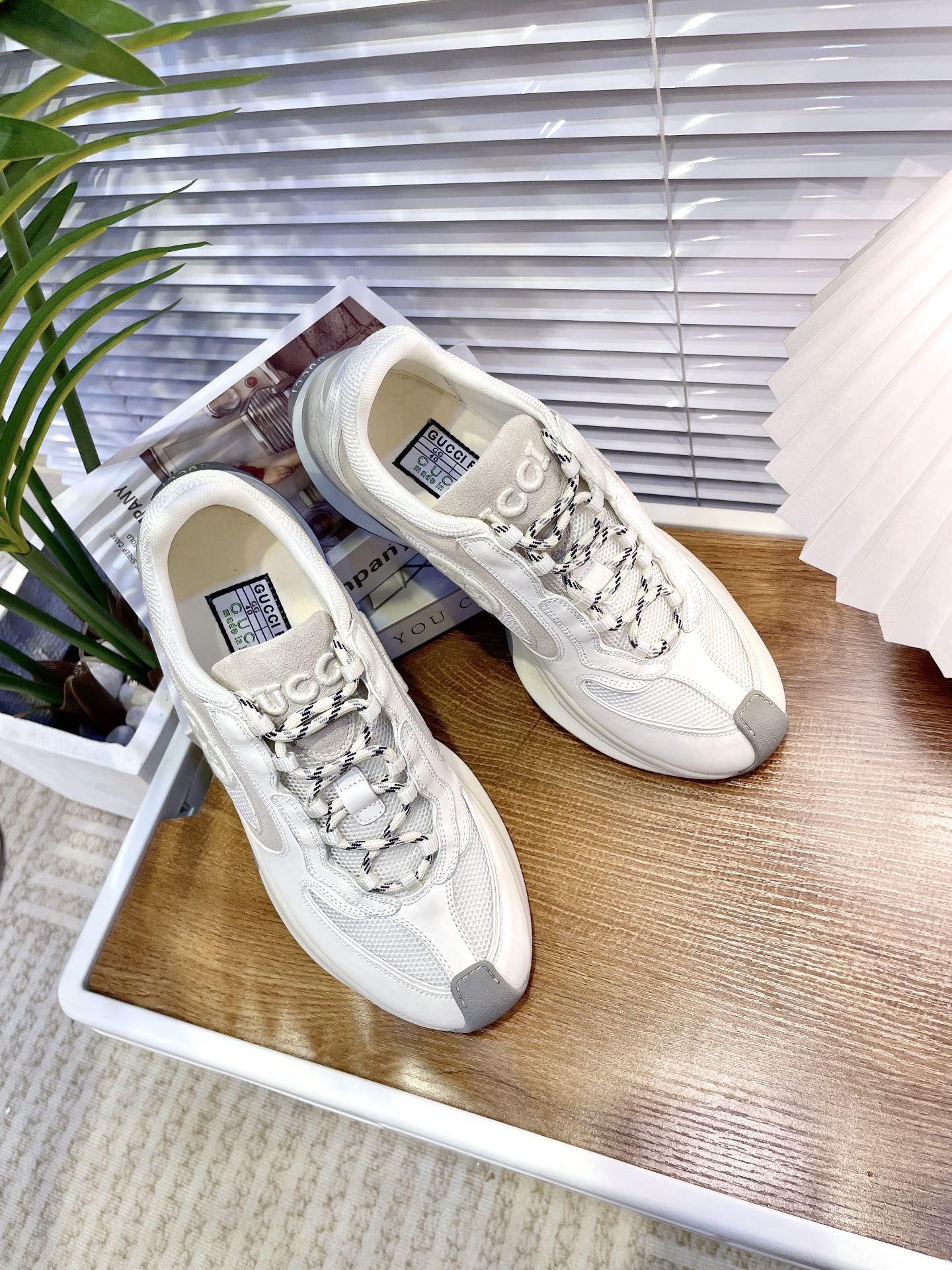 GUCCI sneakers 144