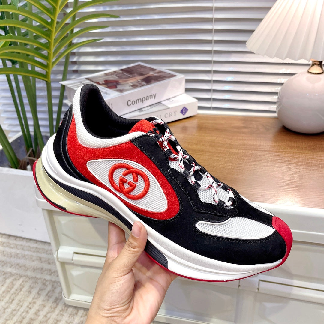 GUCCI sneakers 147