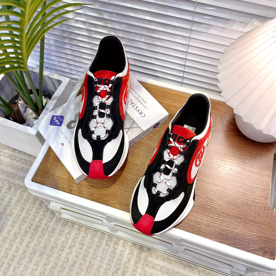 GUCCI sneakers 147