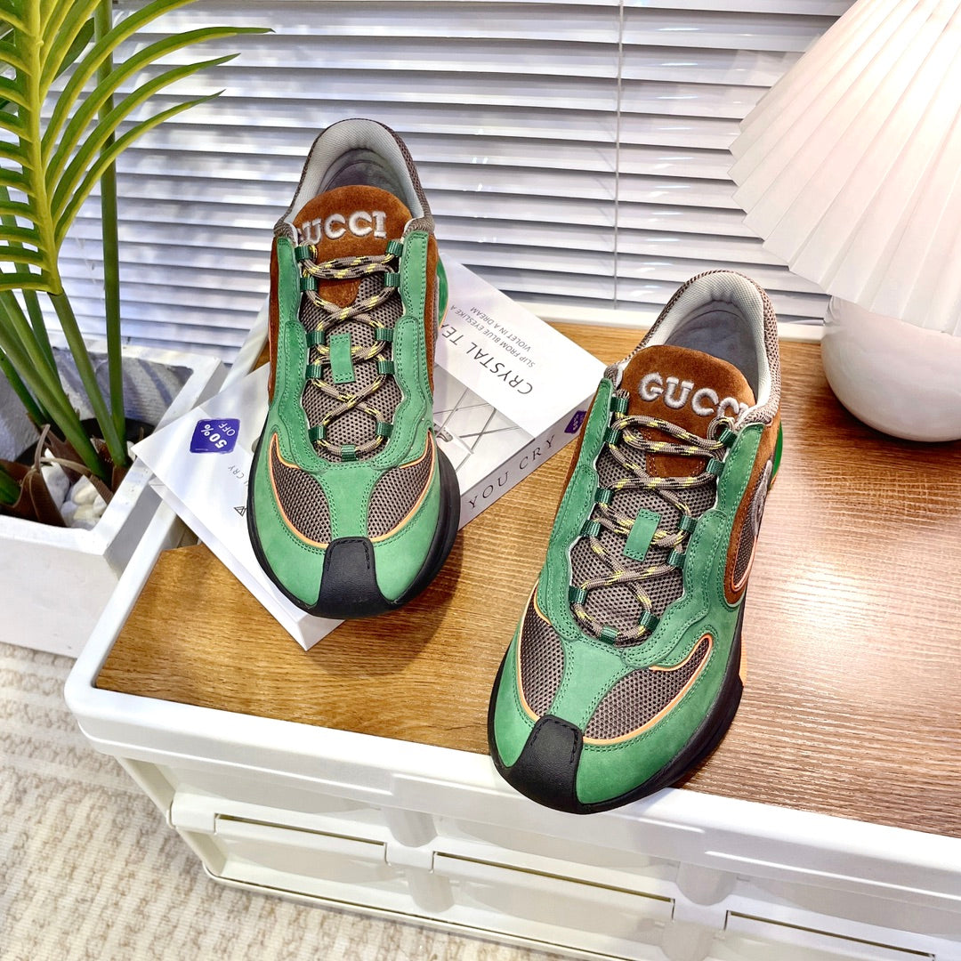 GUCCI sneakers 150