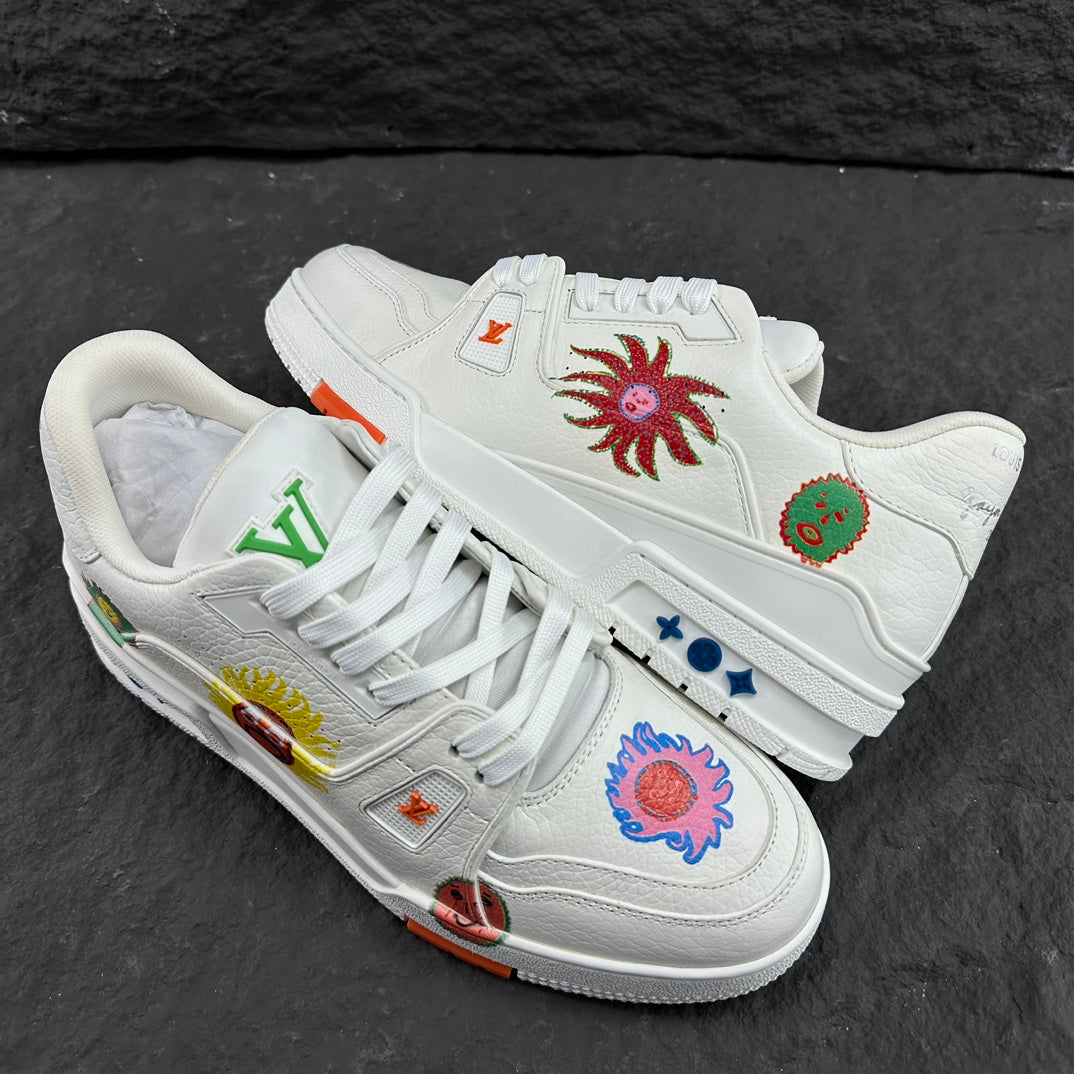 Louis Vuitton sneakers 215