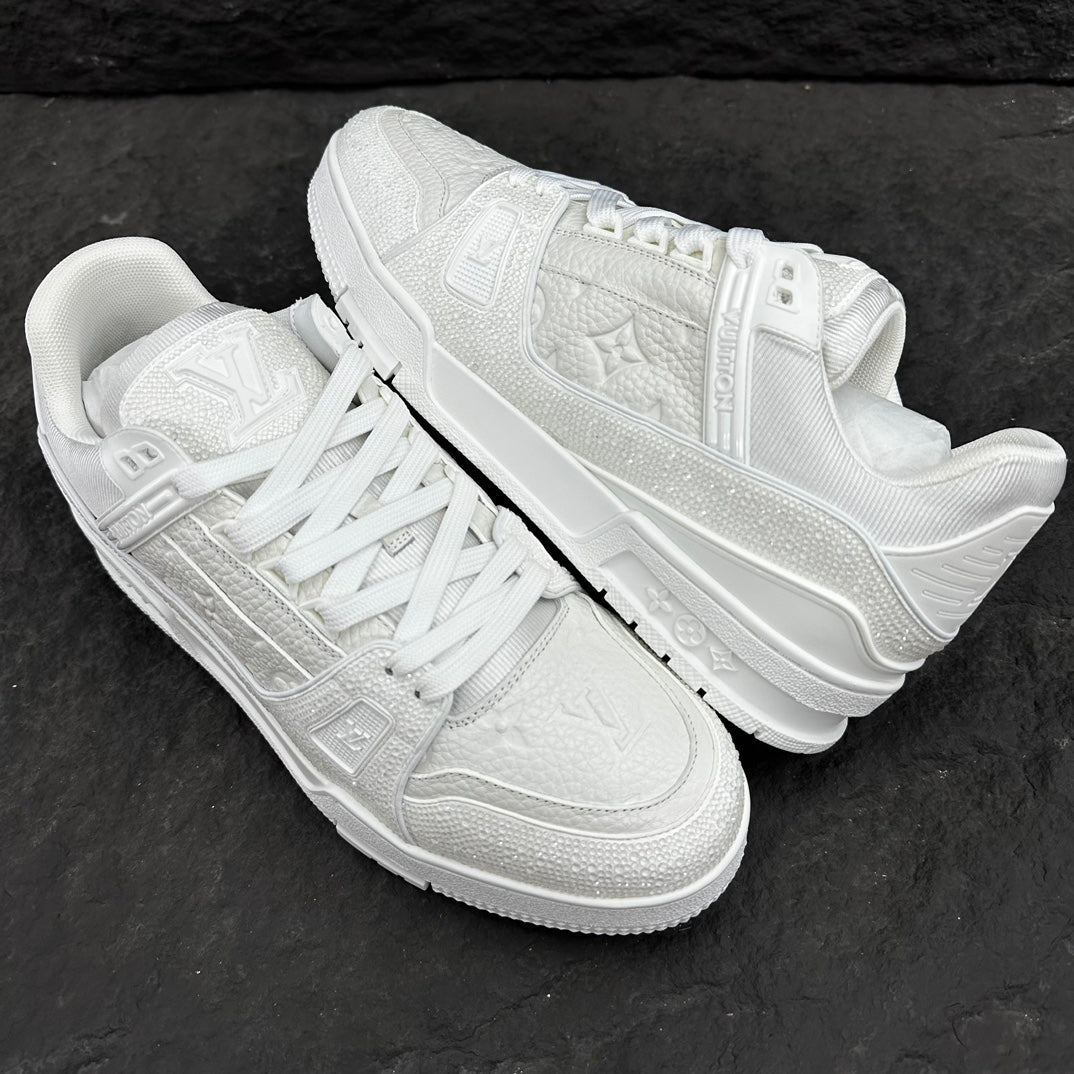 Louis Vuitton sneakers 216
