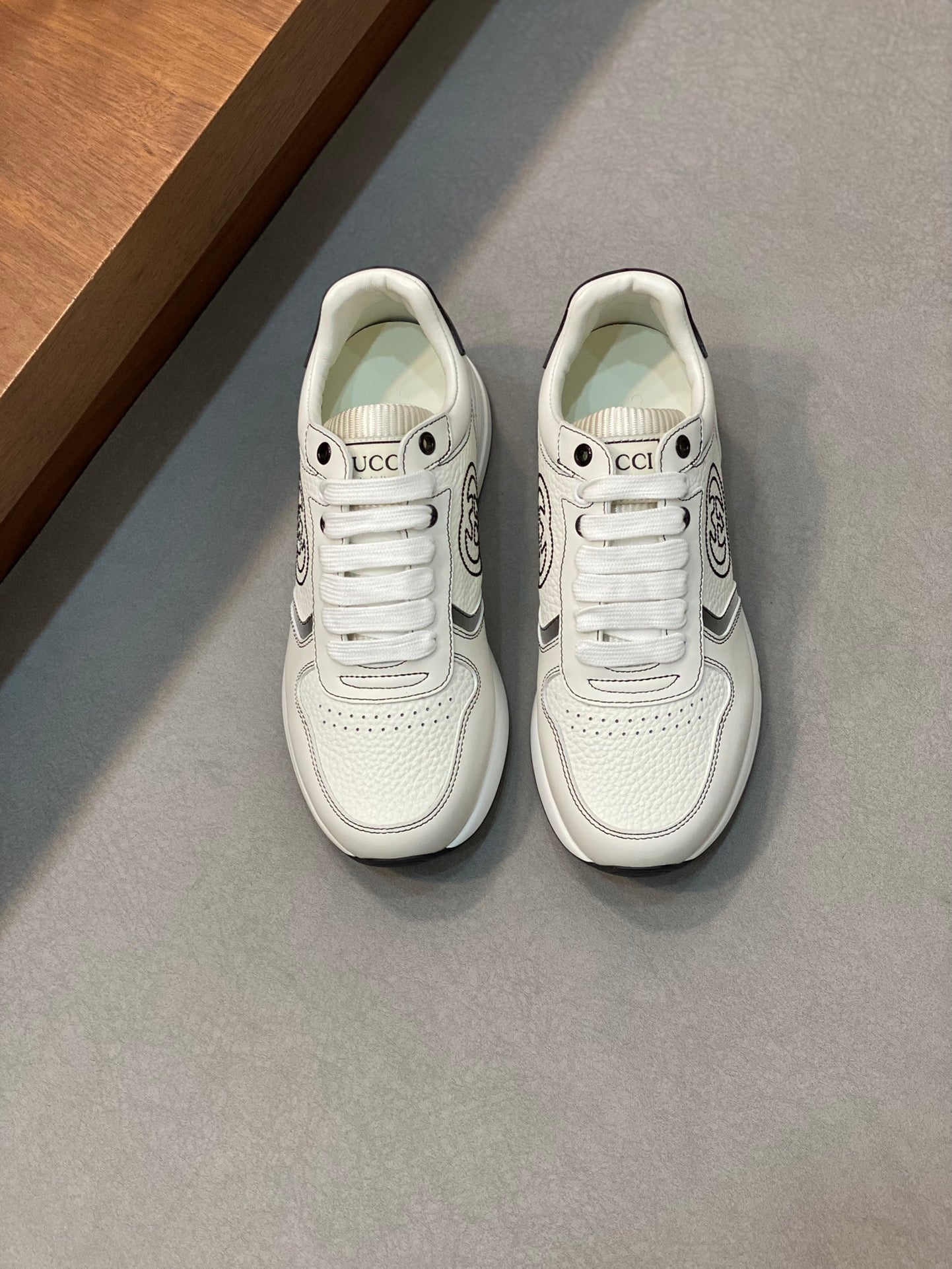 GUCCI sneakers 152