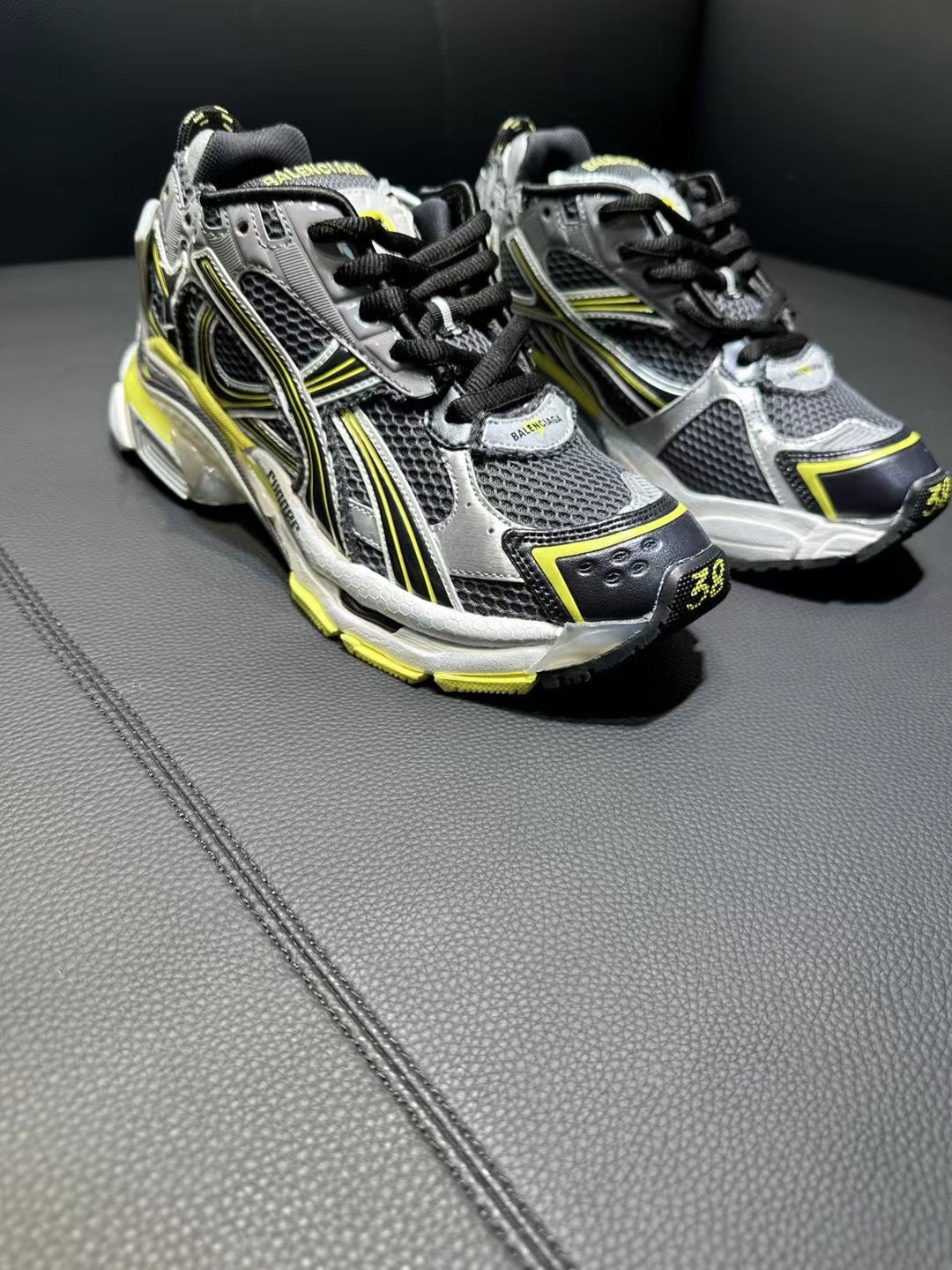 Balenciaga sneakers 24