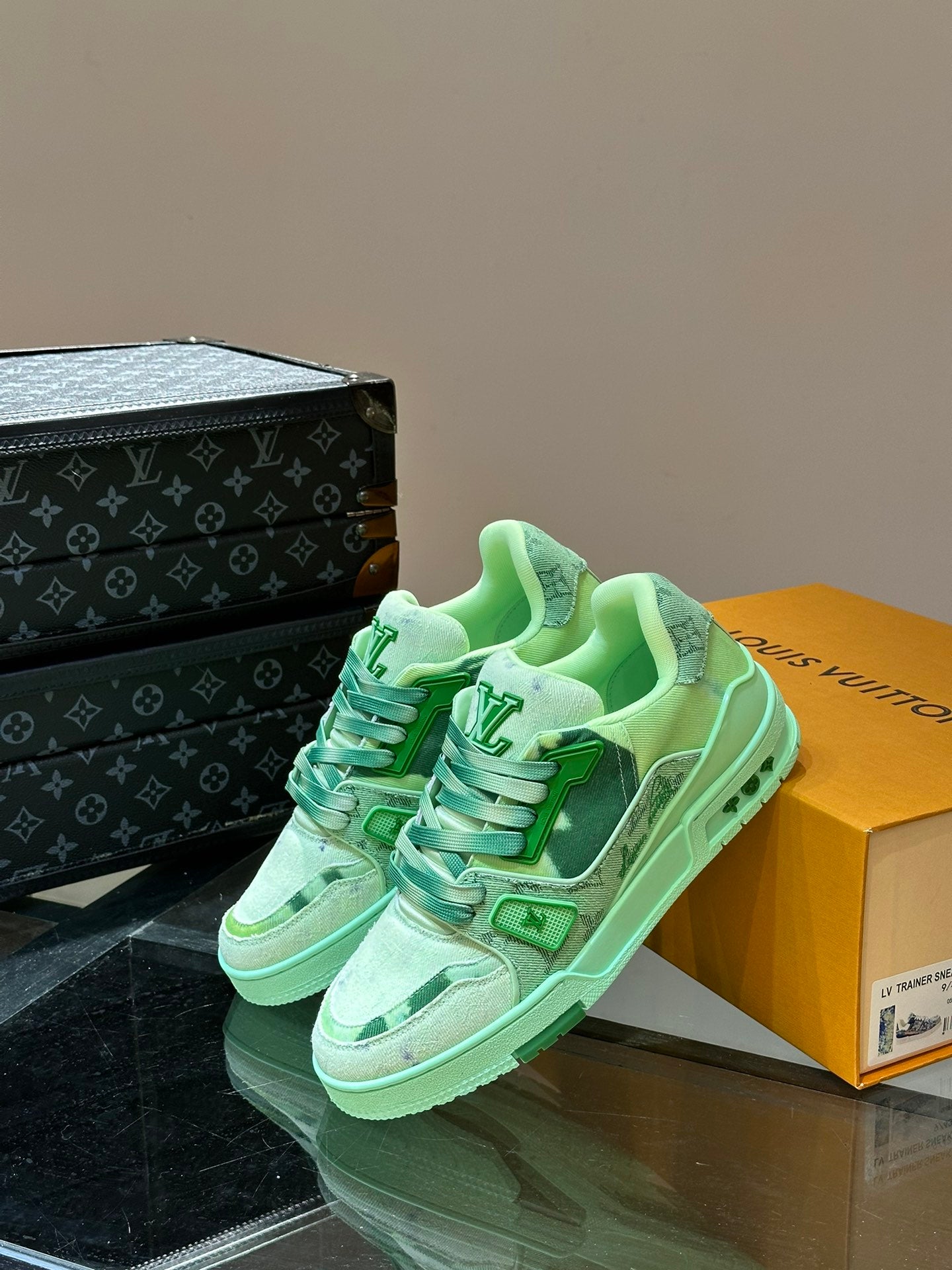 Louis Vuitton sneakers 222