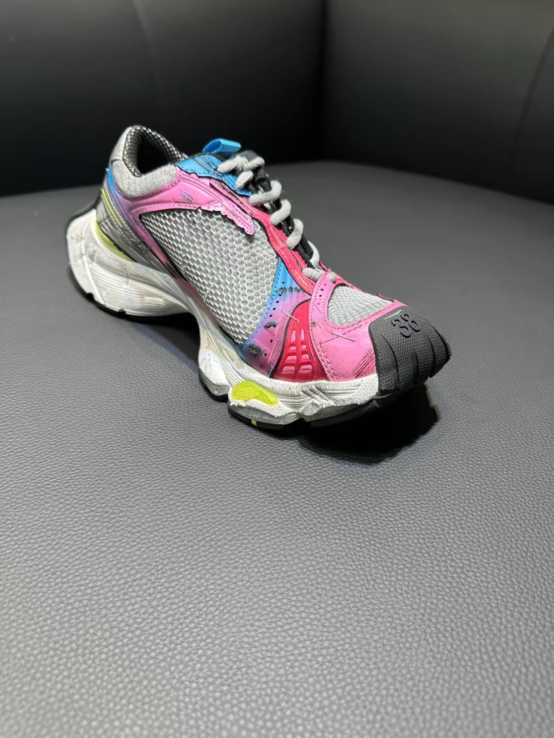 Balenciaga sneakers 25