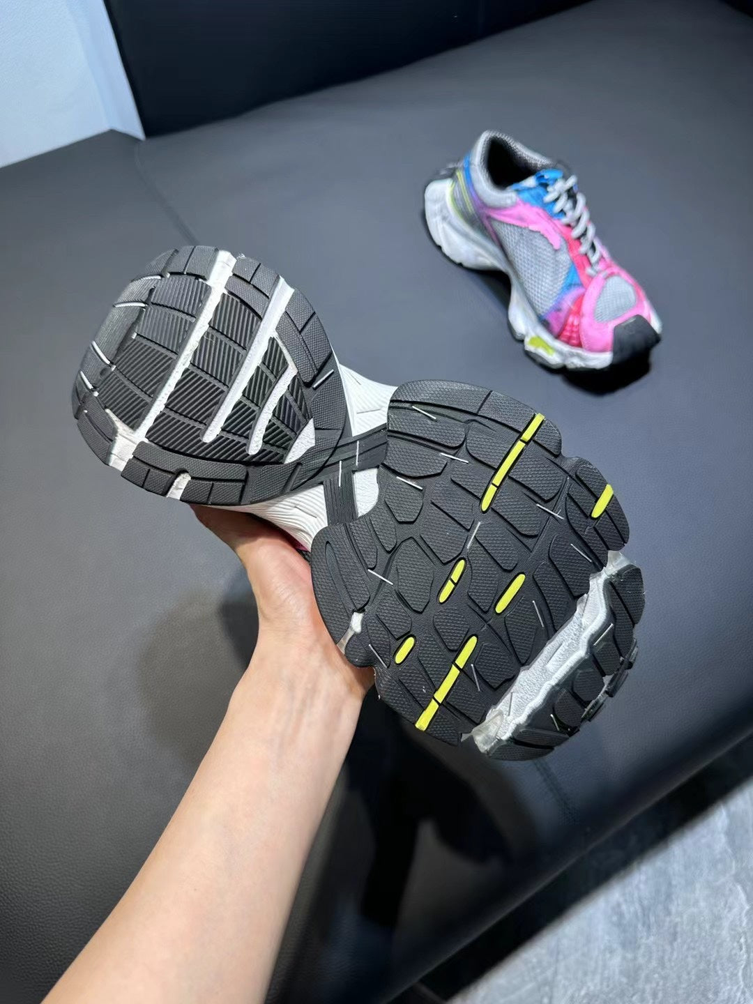 Balenciaga sneakers 25