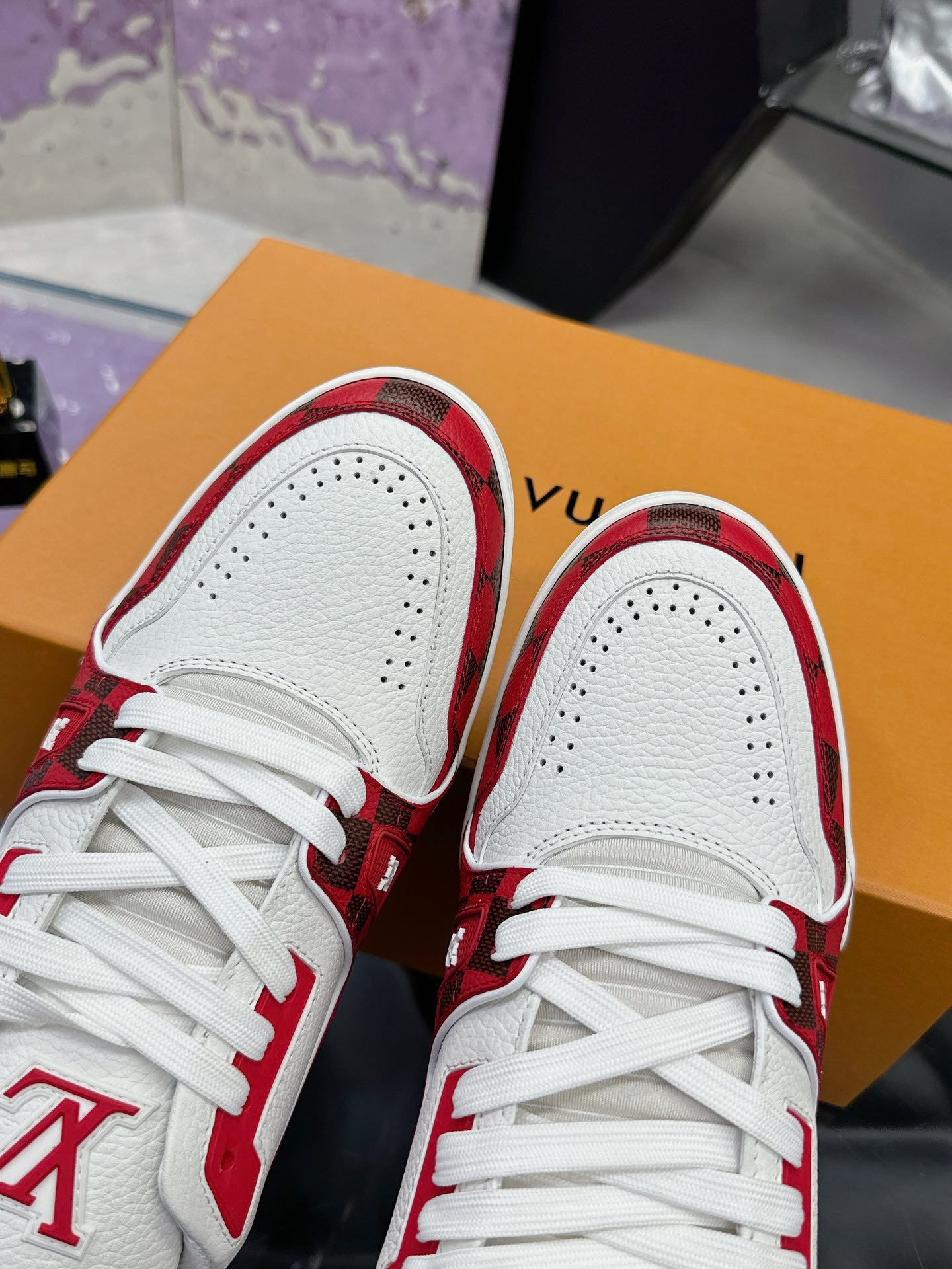 Louis Vuitton sneakers 227