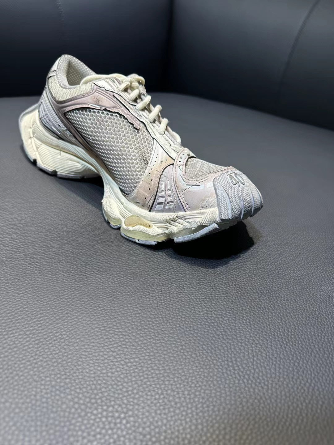 Balenciaga sneakers 26