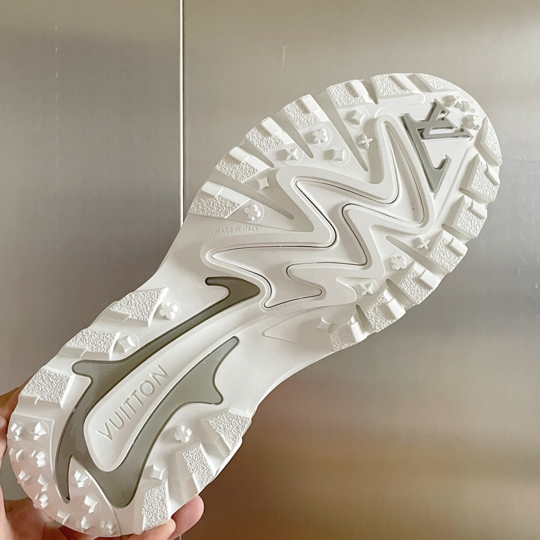Louis Vuitton sneakers 236