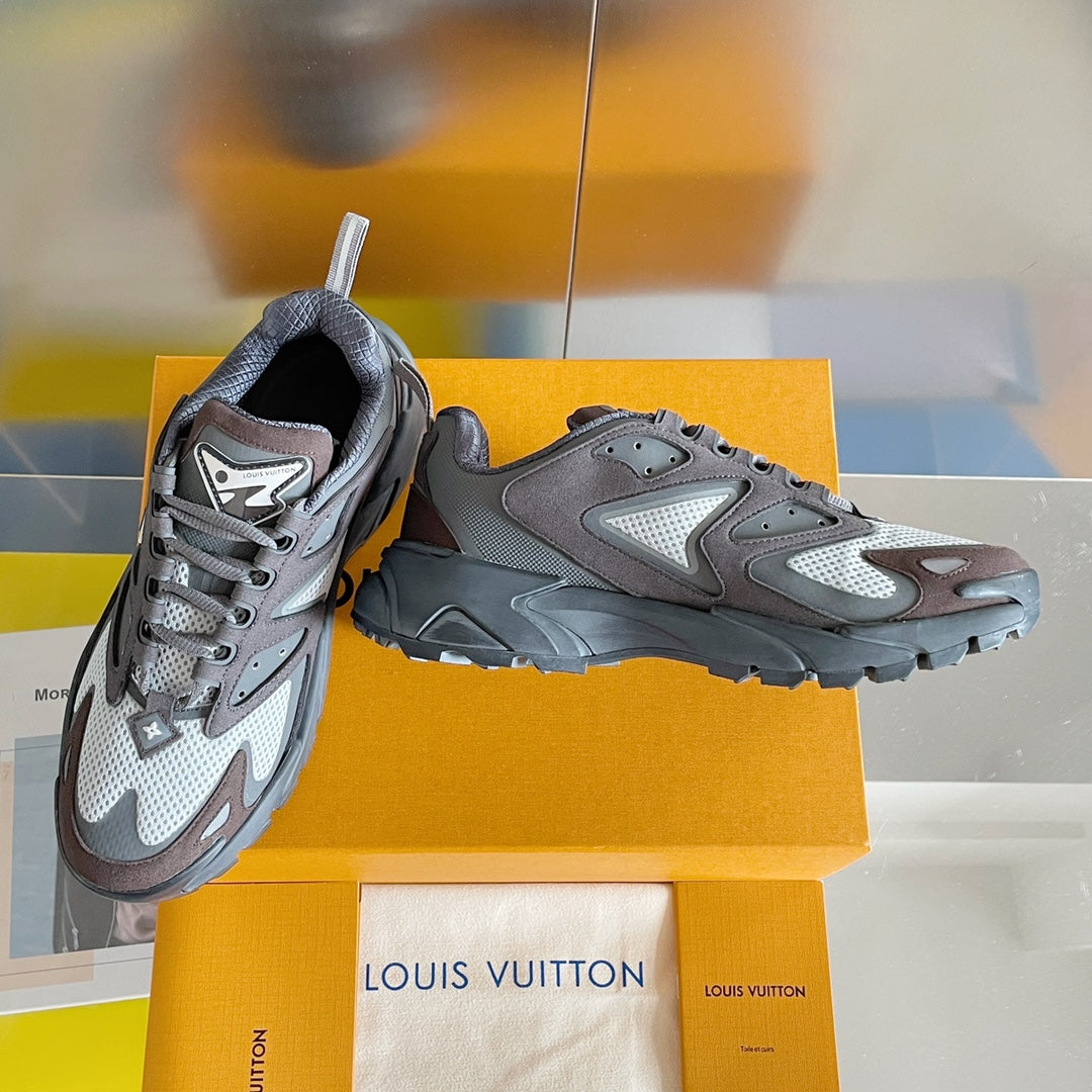 Louis Vuitton sneakers 241