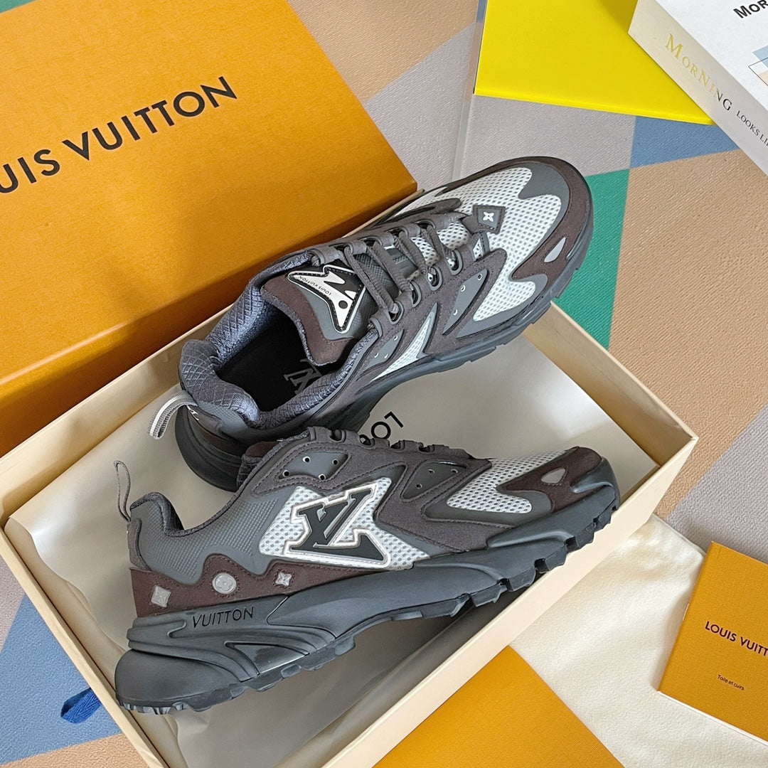 Louis Vuitton sneakers 241