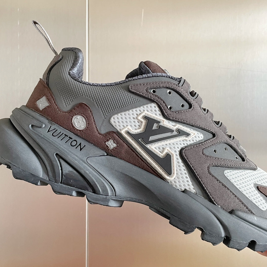 Louis Vuitton sneakers 241