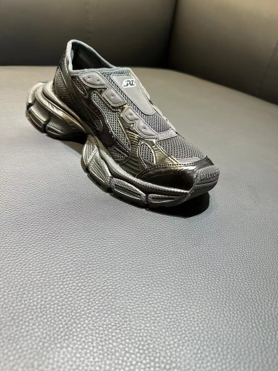 Balenciaga sneakers 30