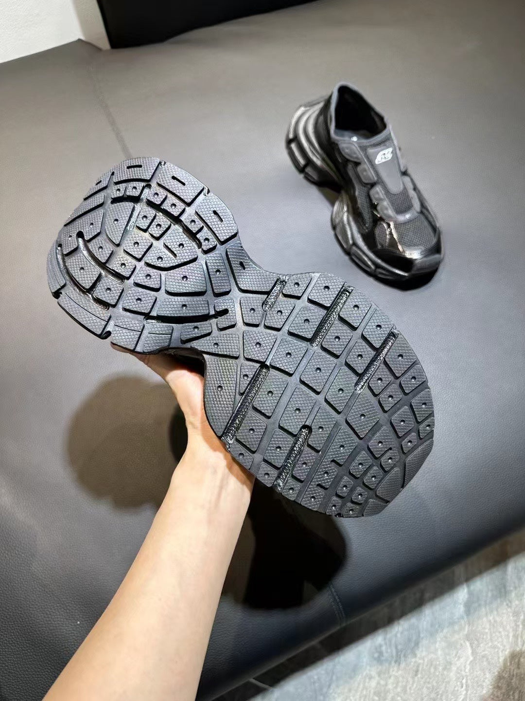 Balenciaga sneakers 30
