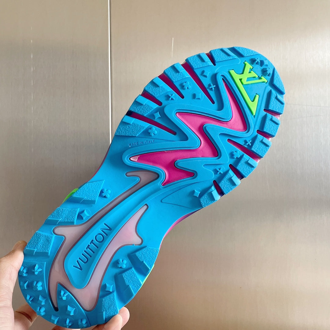 Louis Vuitton sneakers 242