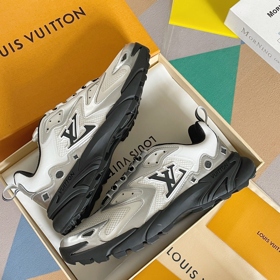Louis Vuitton sneakers 245