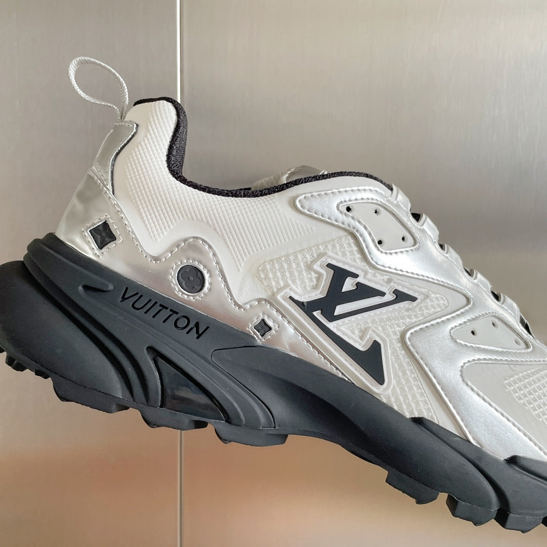 Louis Vuitton sneakers 245