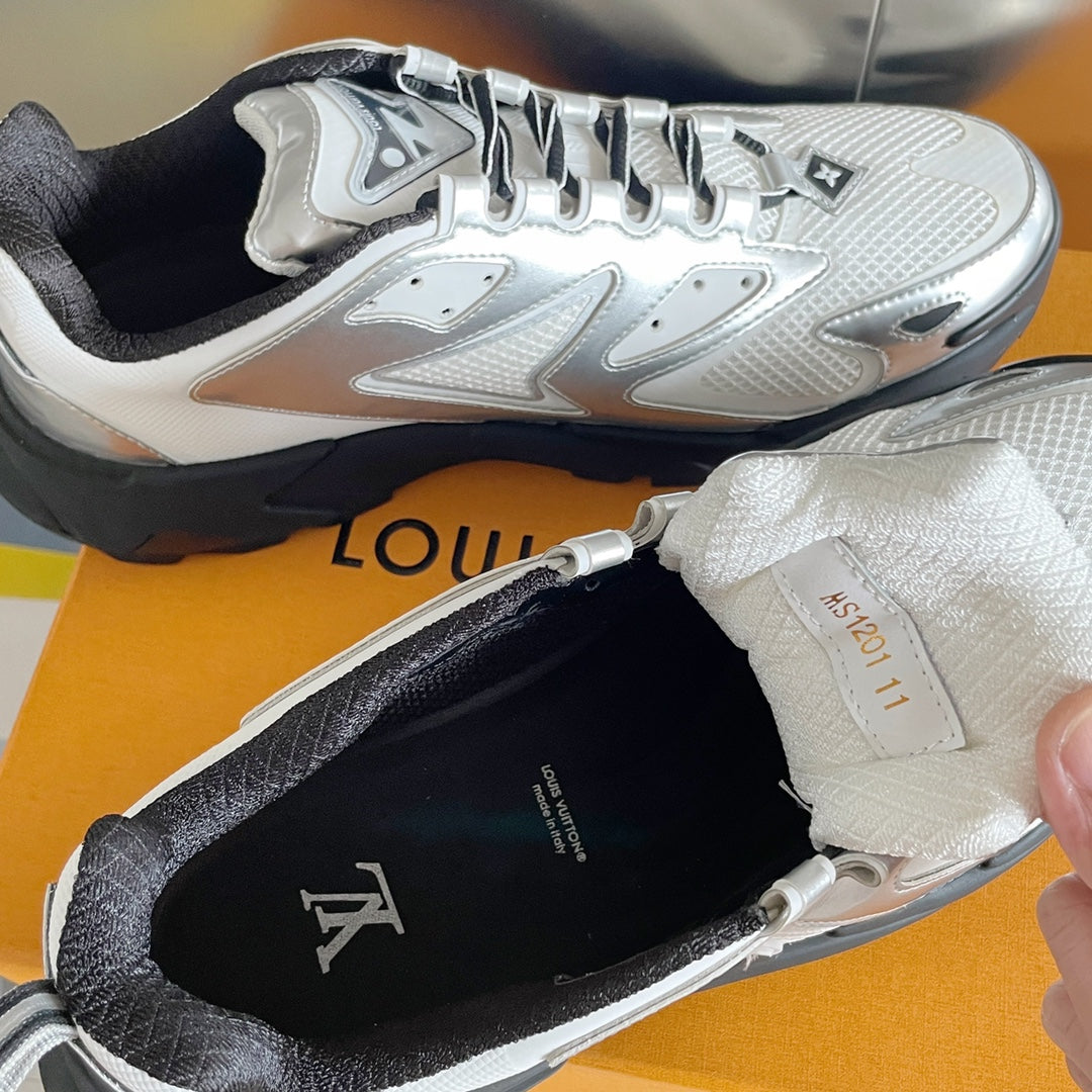 Louis Vuitton sneakers 245