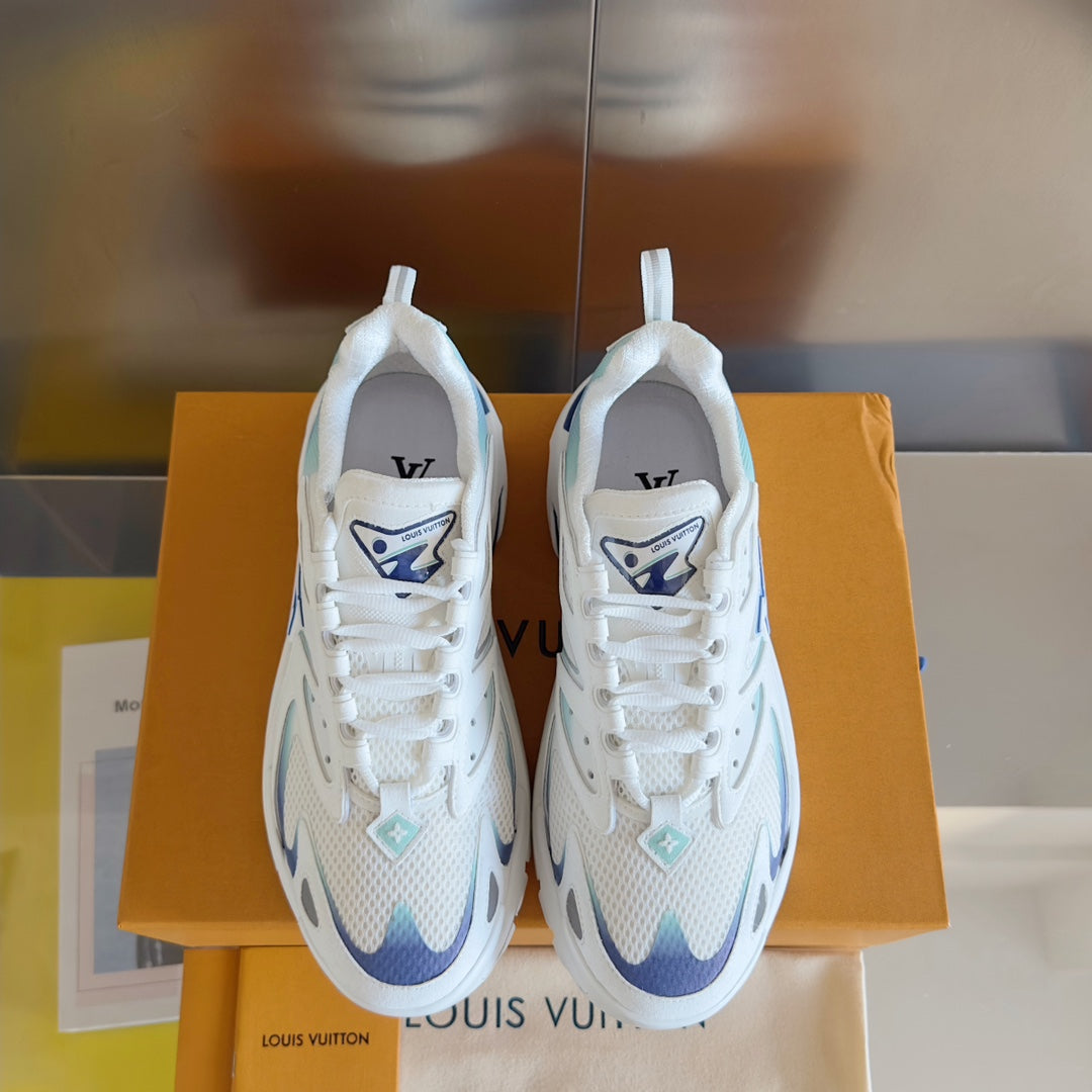 Louis Vuitton sneakers 250