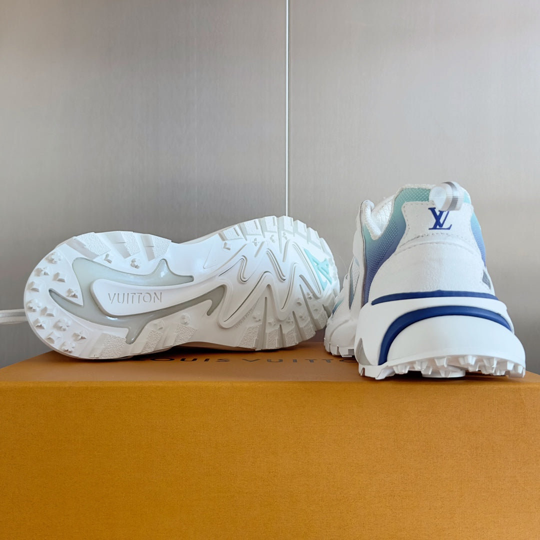 Louis Vuitton sneakers 250