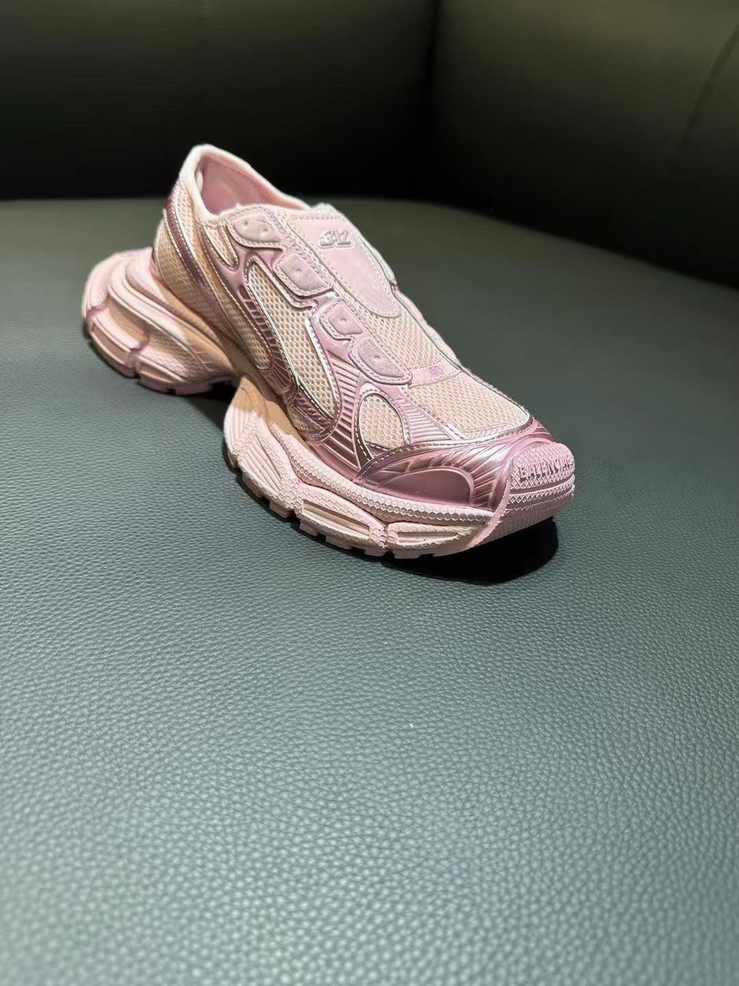 Balenciaga sneakers 32