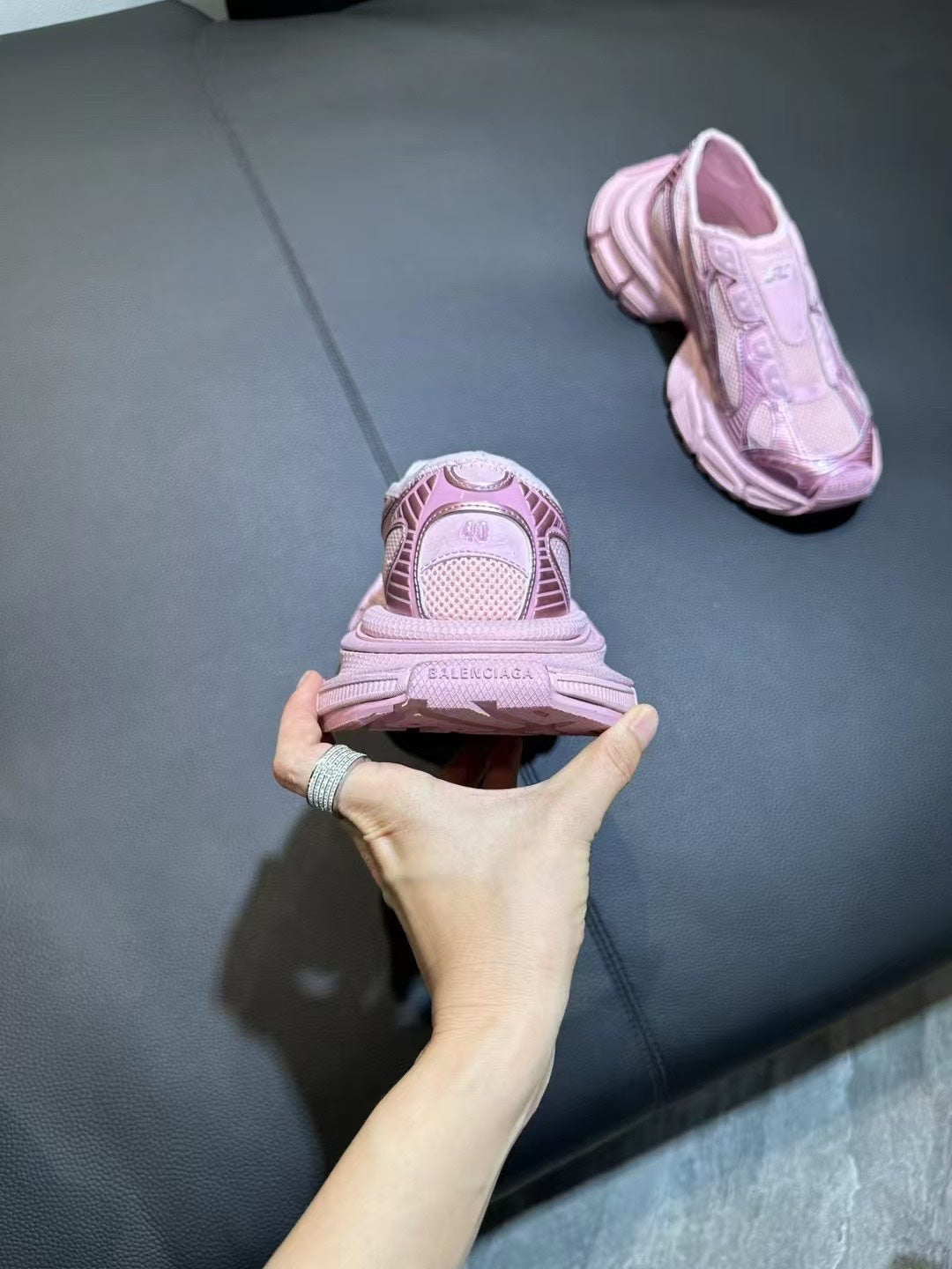 Balenciaga sneakers 32