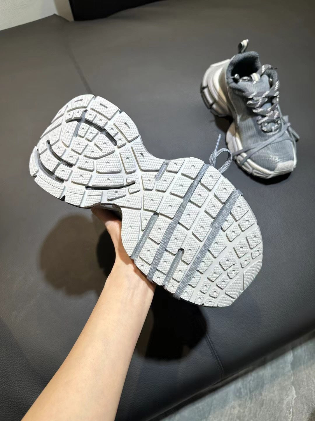 Balenciaga sneakers 33