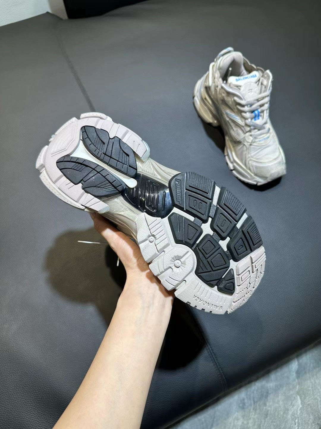 Balenciaga sneakers 34