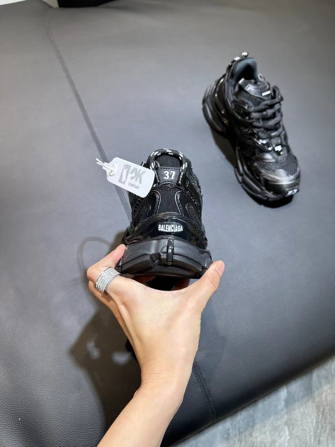 Balenciaga sneakers 37
