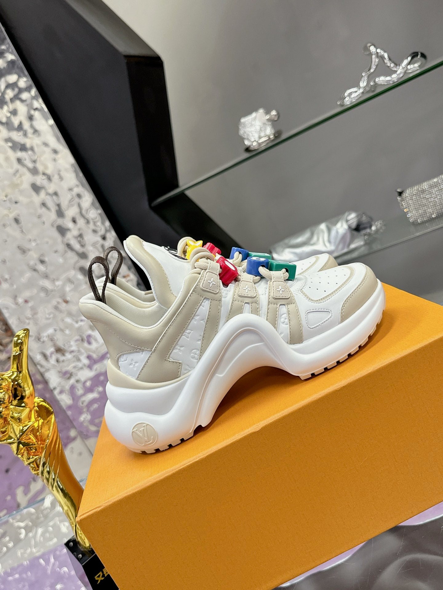 Louis Vuitton sneakers 257