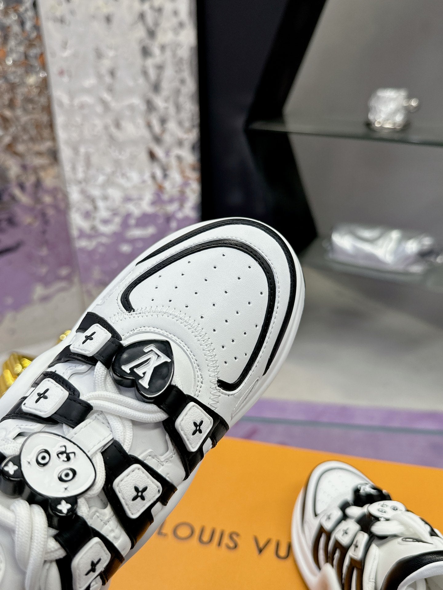 Louis Vuitton sneakers 258
