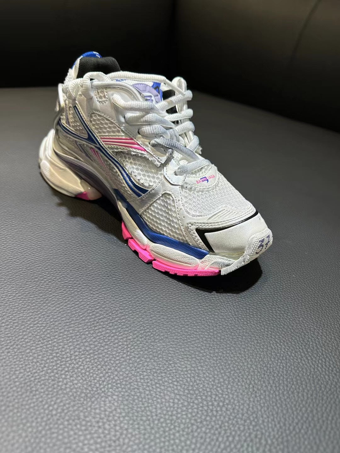Balenciaga sneakers 40