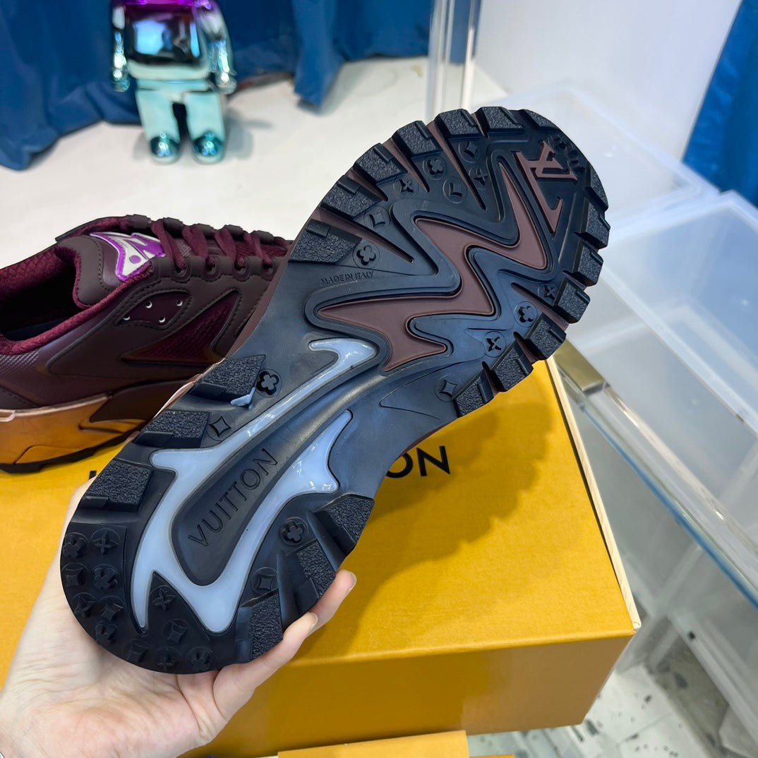 Louis Vuitton sneakers 261