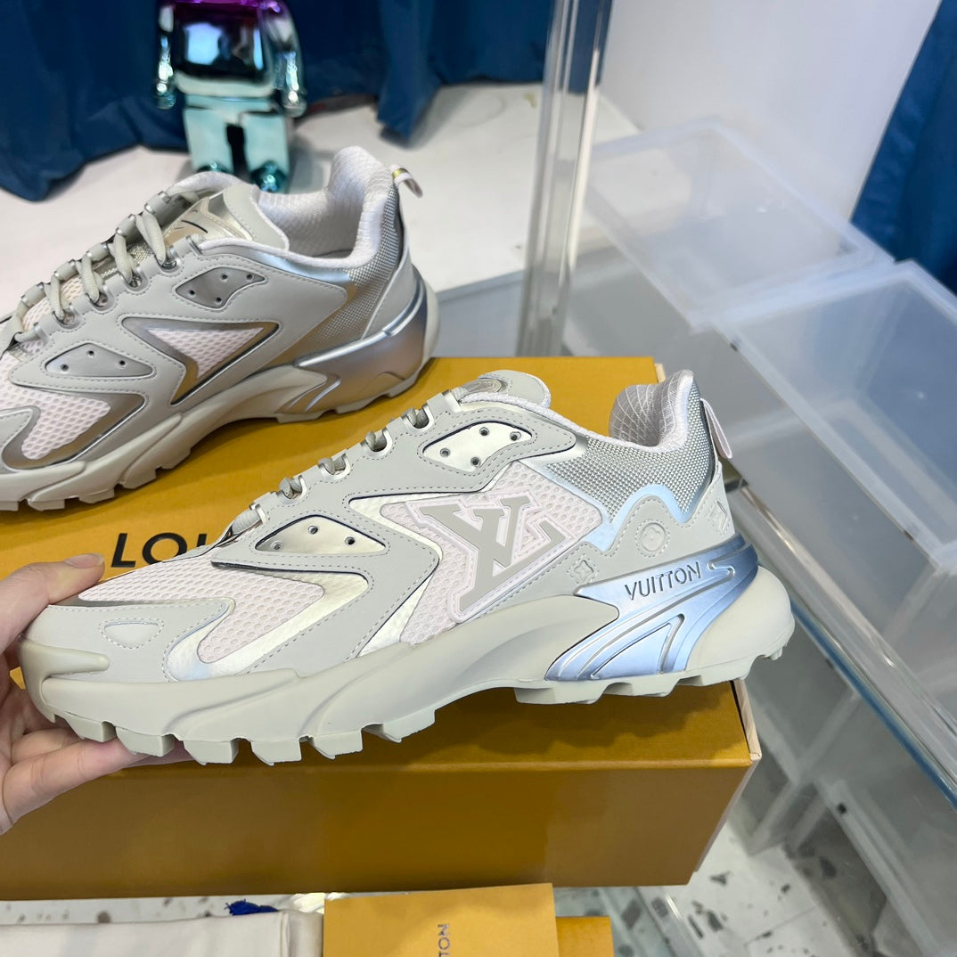 Louis Vuitton sneakers 262