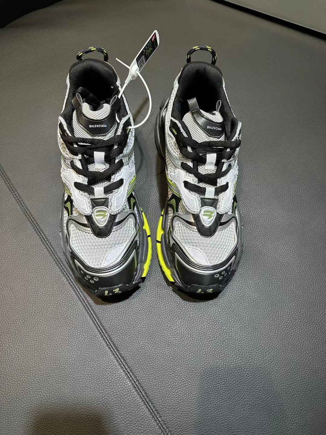 Balenciaga sneakers 43