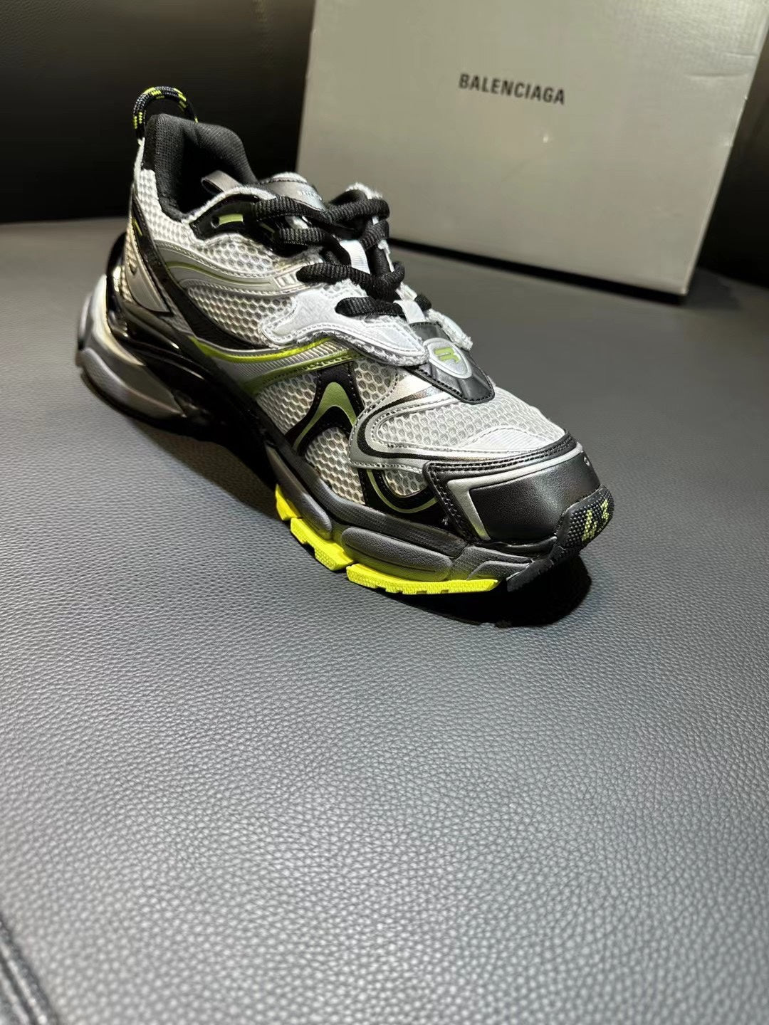 Balenciaga sneakers 43