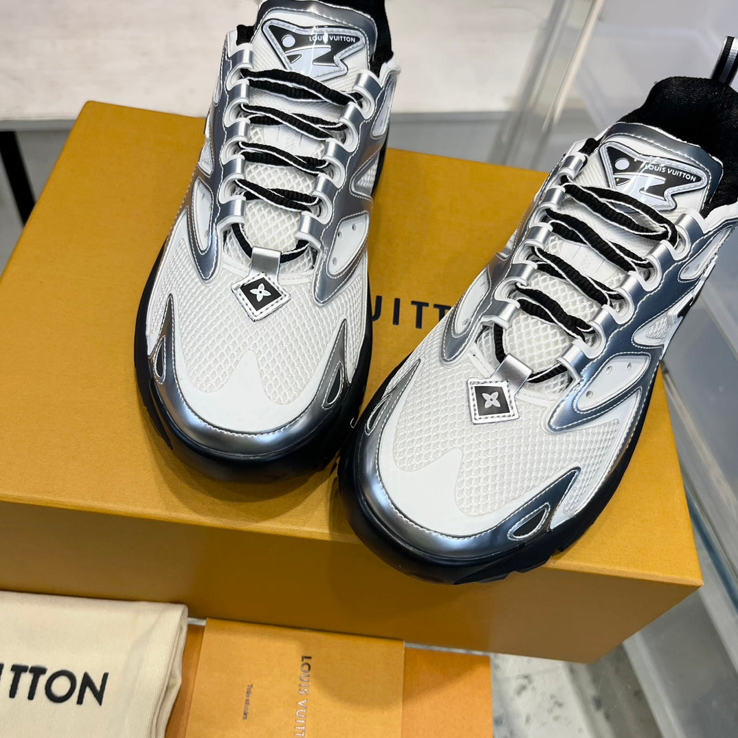 Louis Vuitton sneakers 265