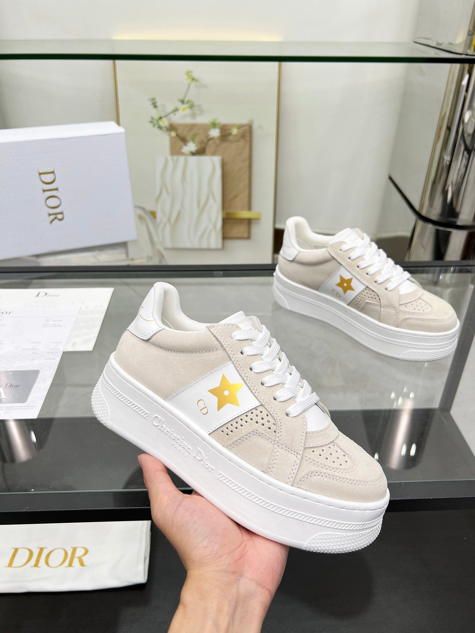 DIOR sneakers 30