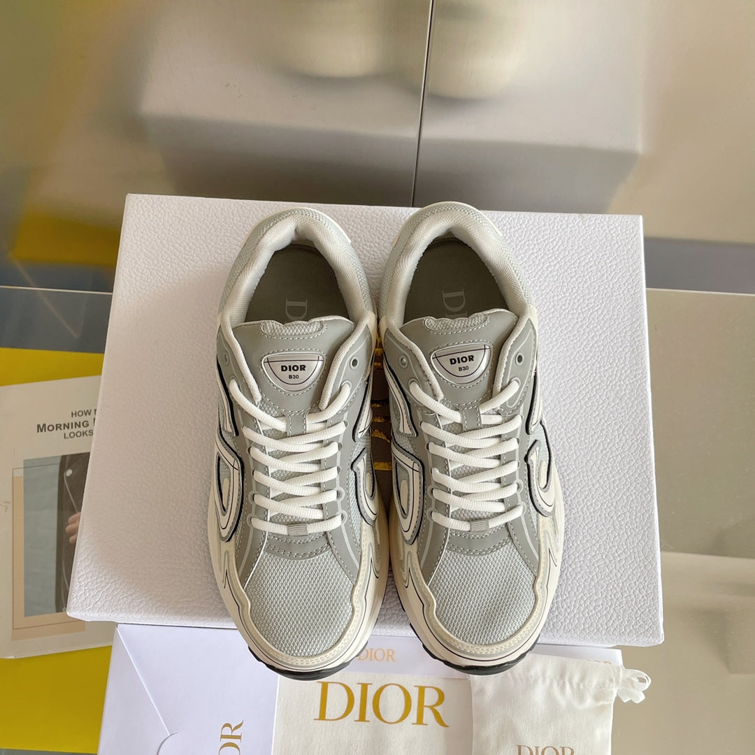 DIOR sneakers 31