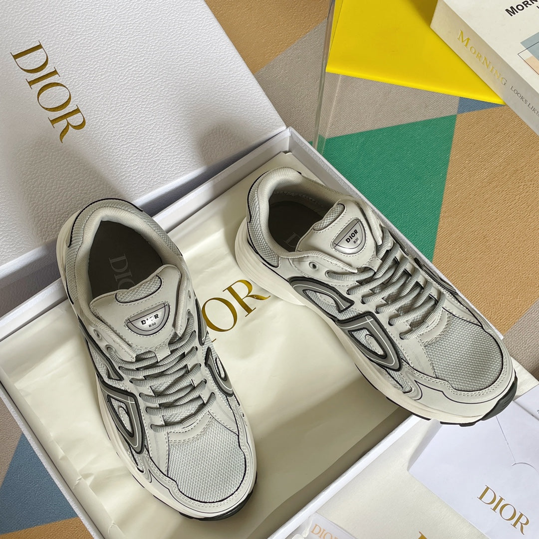 DIOR sneakers 35