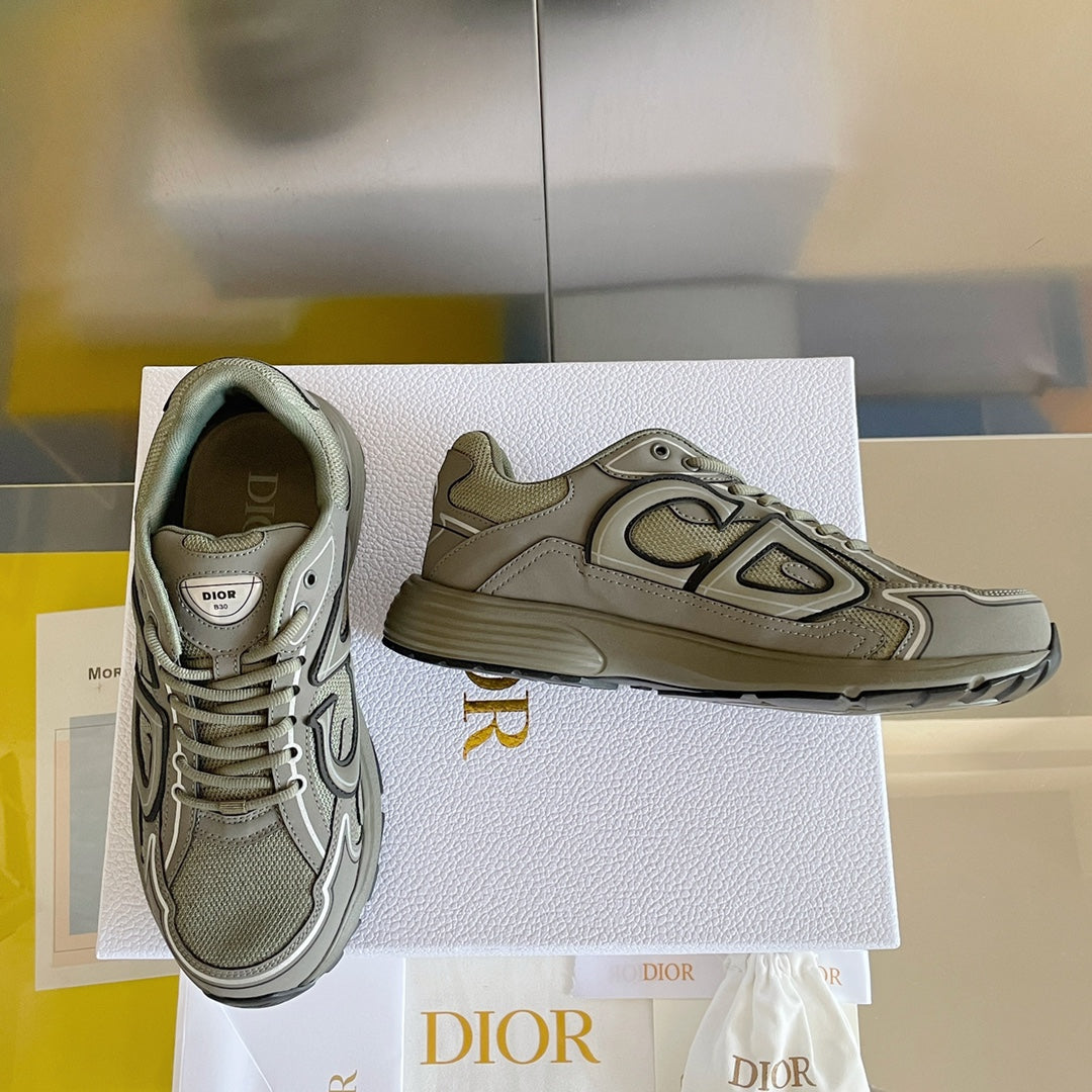 DIOR sneakers 44