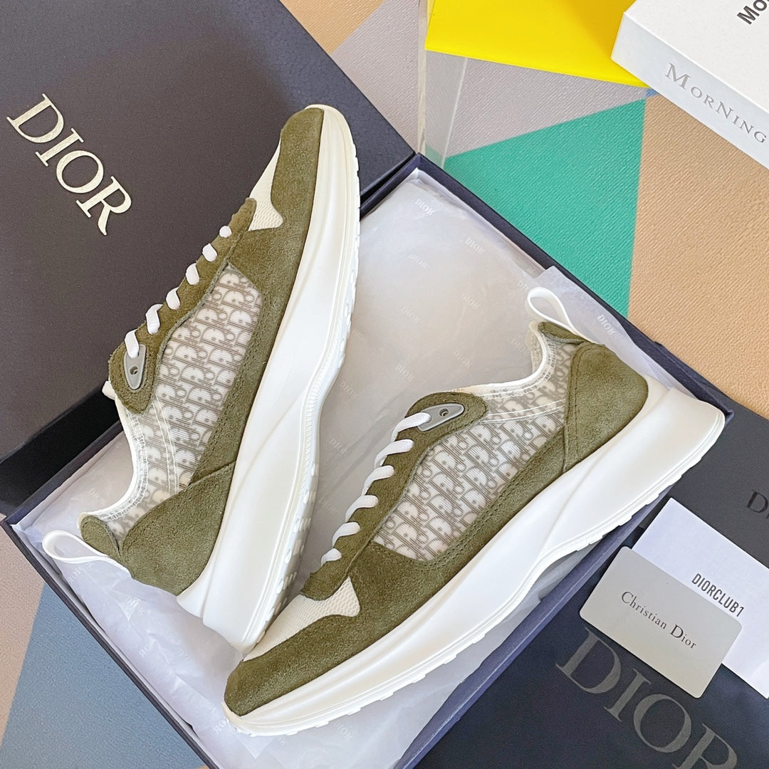 DIOR sneakers 64