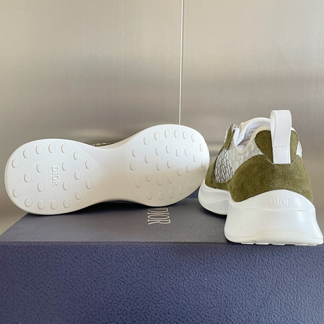 DIOR sneakers 64