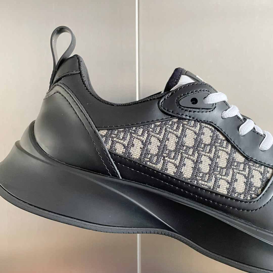 DIOR sneakers 67
