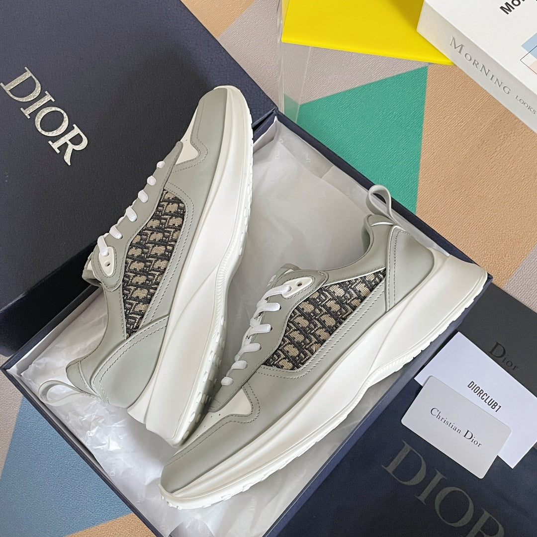 DIOR sneakers 68
