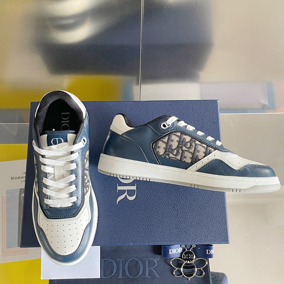 DIOR sneakers 70